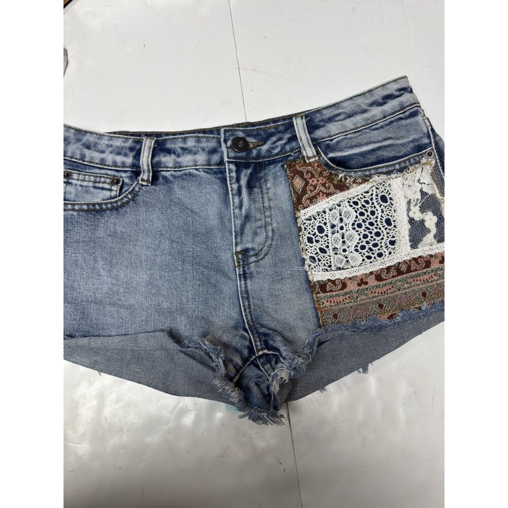 Bongo Y2K Boho Patchwork‎ Lace Denim Shorts Low Rise Festival Coquette 3